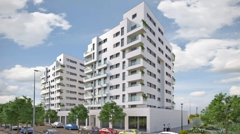 PLURIFAMILIARES - 98 VIVIENDAS EN MANZANA R1.2 Y R1.3 DEL SUB CC-9.2.3, EN BADAJOZ