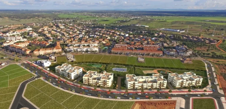 PLURIFAMILIARES - 68 VIVIENDAS PLURIIFAMILIARES, Y ZONAS COMUNES, EN PARCELA V-12 A,Las Vaguadas,BADAJOZ