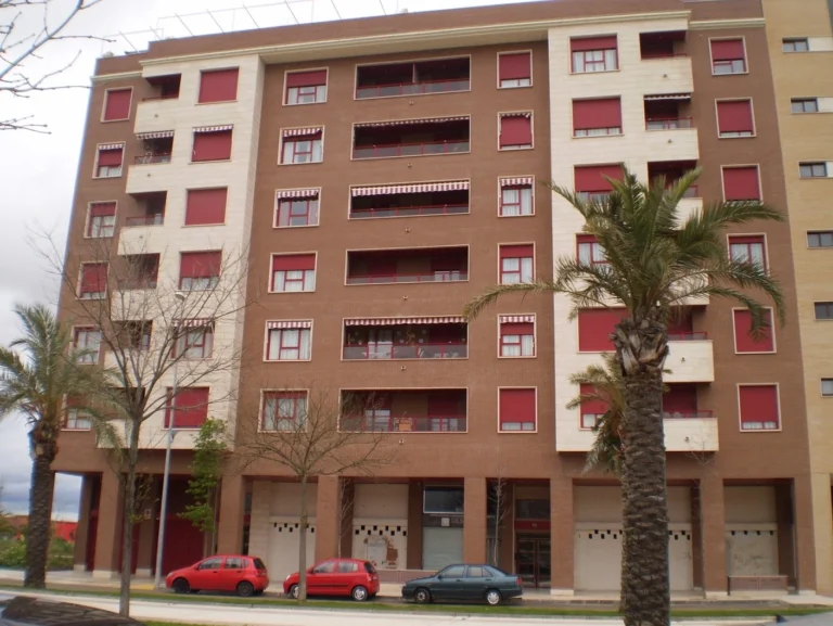 PLURIFAMILIARES - EDIF.GAUDI-45 VIV en RONDA NORTE, Badajoz